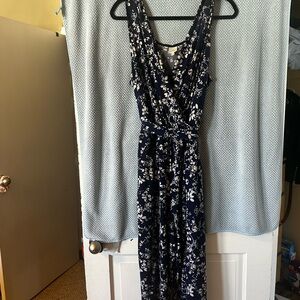 Kaileigh Navy and White Floral Jumpsuit